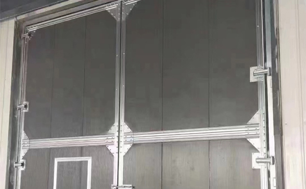 和田县兰州厂房和田县工业门选购与使用指南：打造高效安全的生产环境