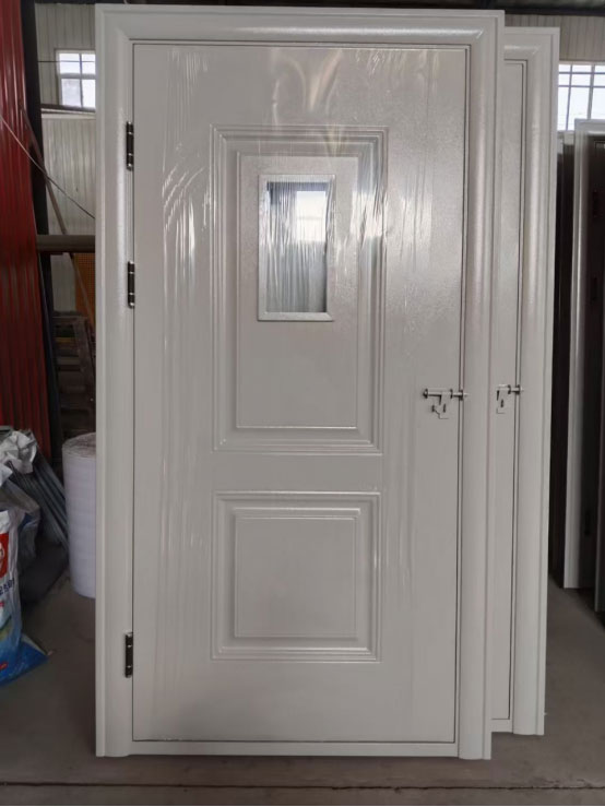 和田县学校教室门