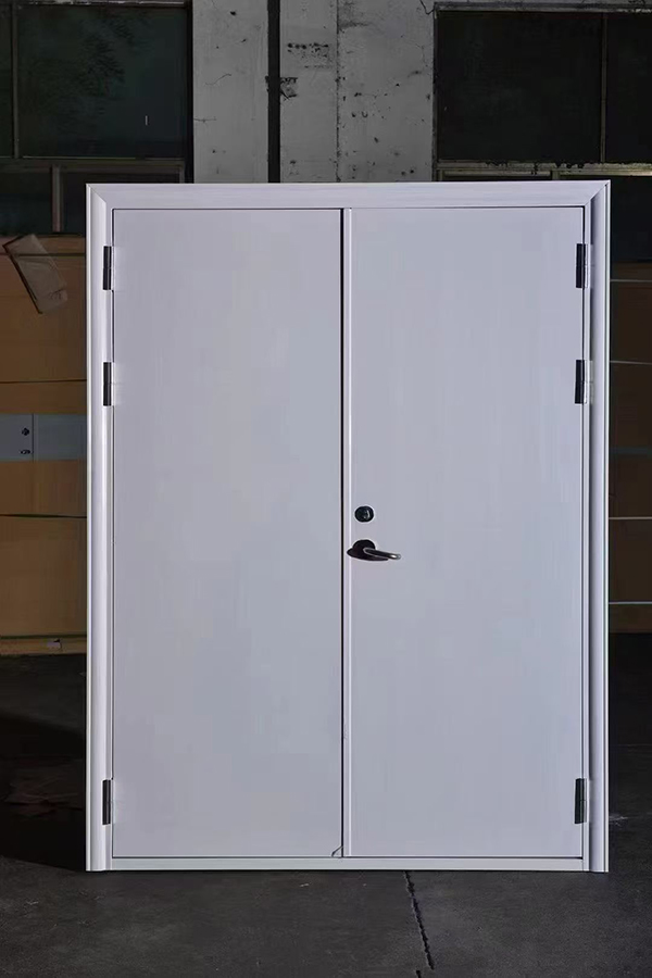 酒店项目完成公共区域和田县防火门布设