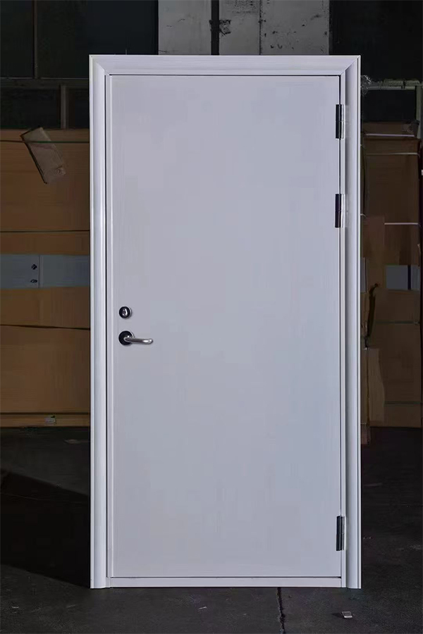 社区活动中心加装和田县防火门保障居民安全